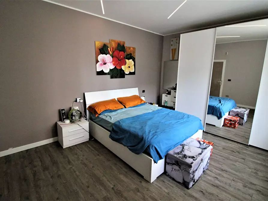 Immagine 9 di Appartamento in vendita  in via ferdinando magellano a Martinsicuro