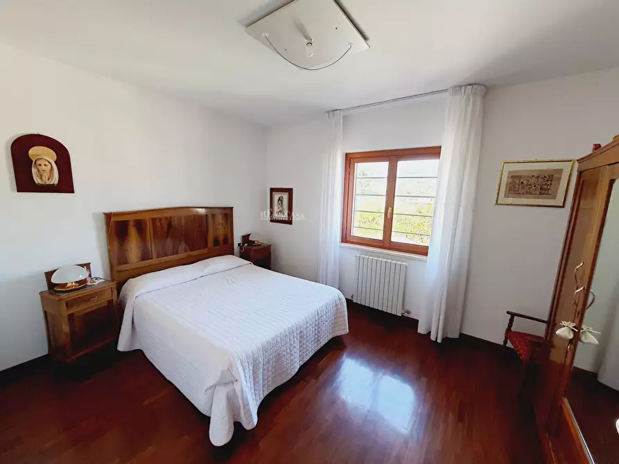 Immagine 20 di Casa bifamiliare in vendita  in via ivrea a Folignano