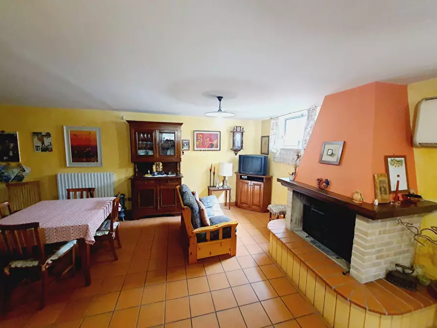 Immagine 23 di Casa bifamiliare in vendita  in via ivrea a Folignano