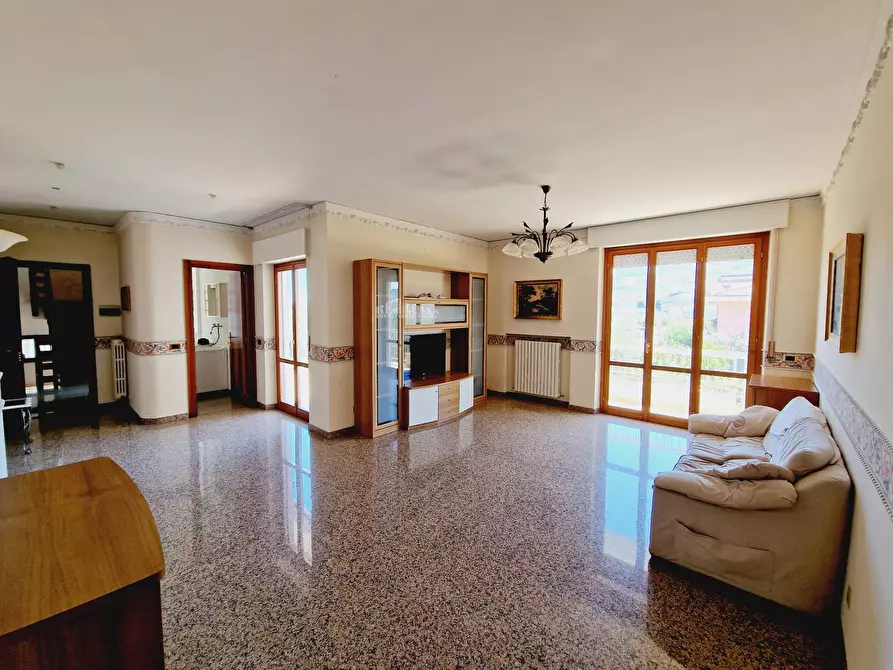 Immagine 3 di Appartamento in vendita  in Via Benedetto Croce a Monteprandone