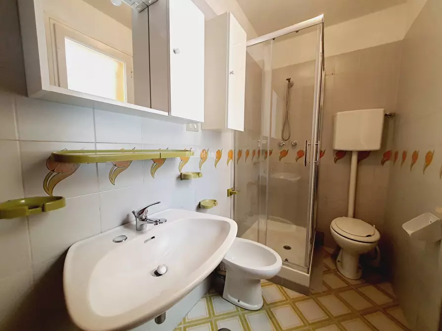 Immagine 13 di Casa bifamiliare in vendita  in Via Guido Rossa a Martinsicuro