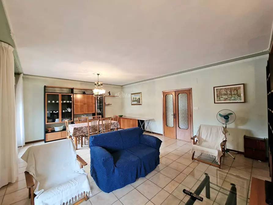 Immagine 4 di Appartamento in vendita  in Via Ponchielli a San Benedetto Del Tronto