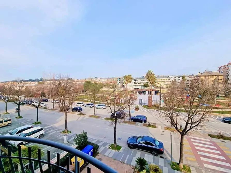 Immagine 29 di Appartamento in vendita  in Via Dei Tigli a Monteprandone