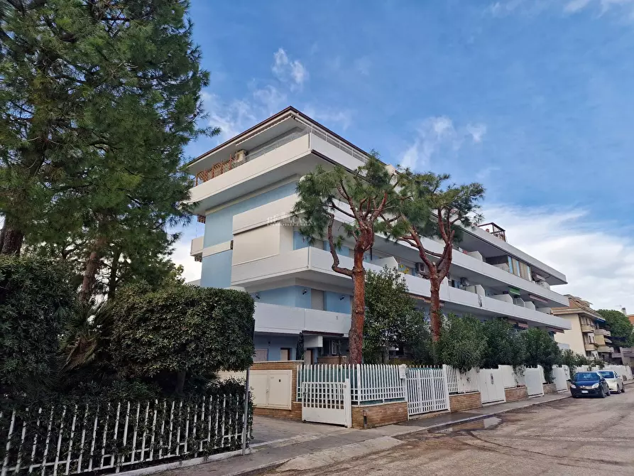 Immagine 2 di Appartamento in vendita  in Via Leoncavallo a San Benedetto Del Tronto