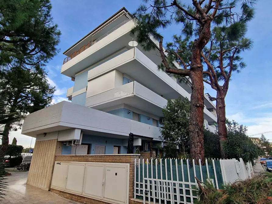 Immagine 22 di Appartamento in vendita  in Via Leoncavallo a San Benedetto Del Tronto