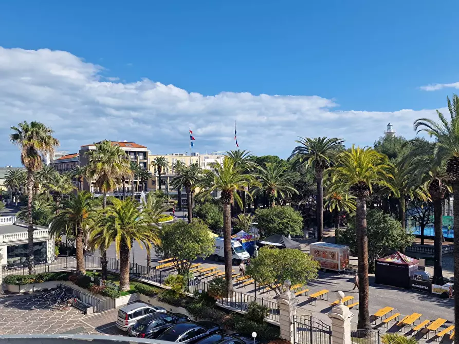 Immagine 21 di Appartamento in vendita  in Viale Buozzi a San Benedetto Del Tronto