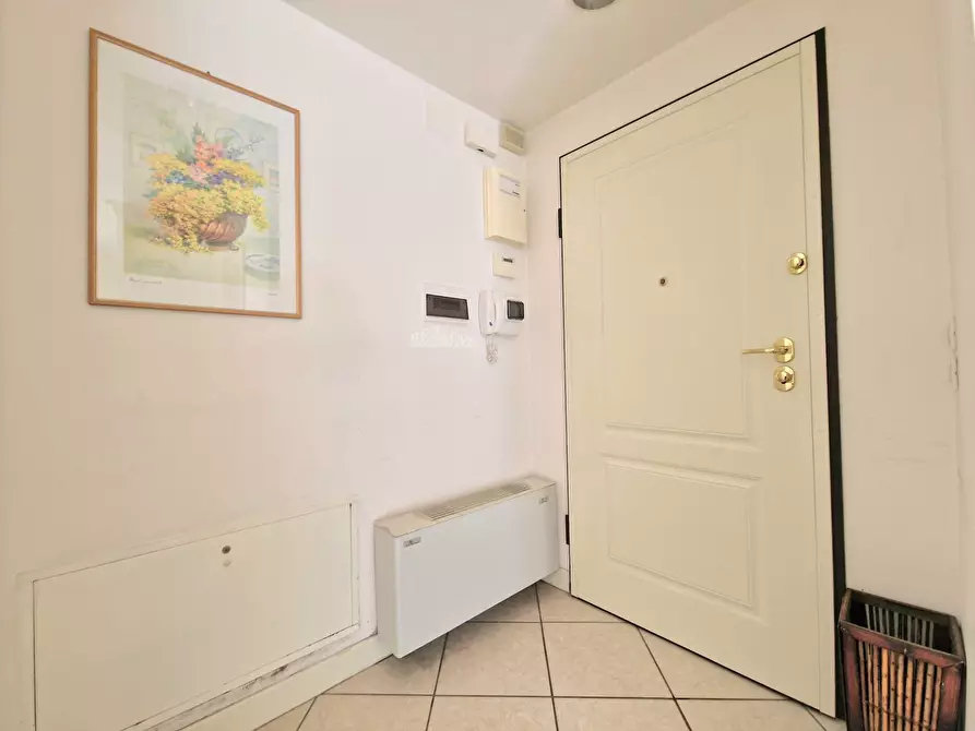 Immagine 10 di Appartamento in vendita  in Viale Buozzi a San Benedetto Del Tronto