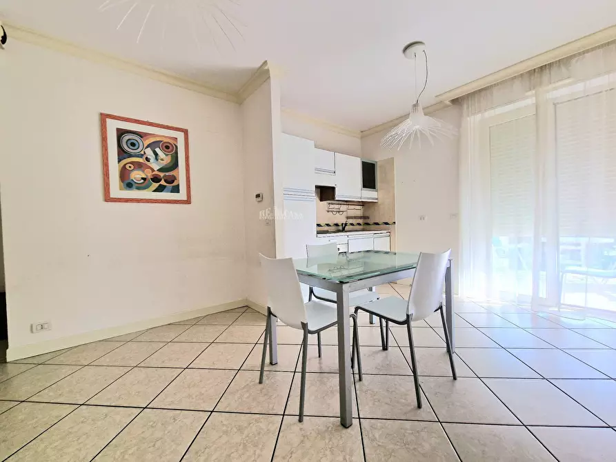 Immagine 6 di Appartamento in vendita  in Viale Buozzi a San Benedetto Del Tronto