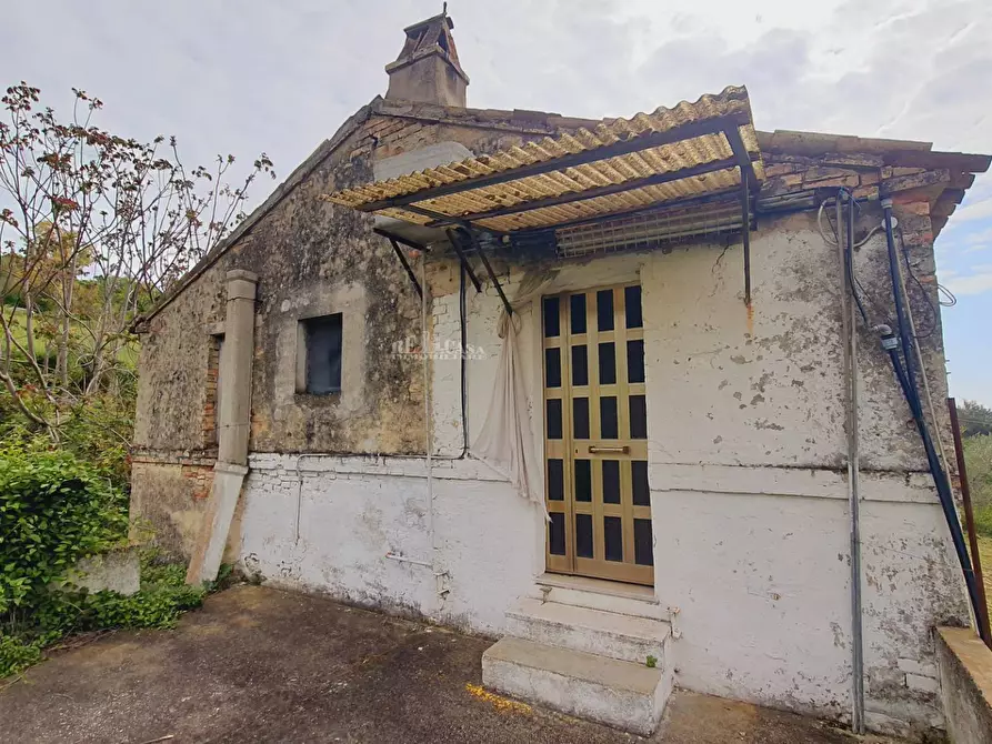 Immagine 8 di Rustico / casale in vendita  in Contrada MAREZI a Massignano