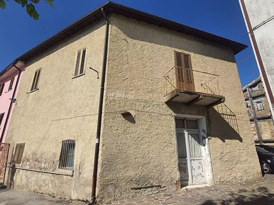 Immagine 4 di Casa indipendente in vendita  in piazza regina margherita a Maltignano