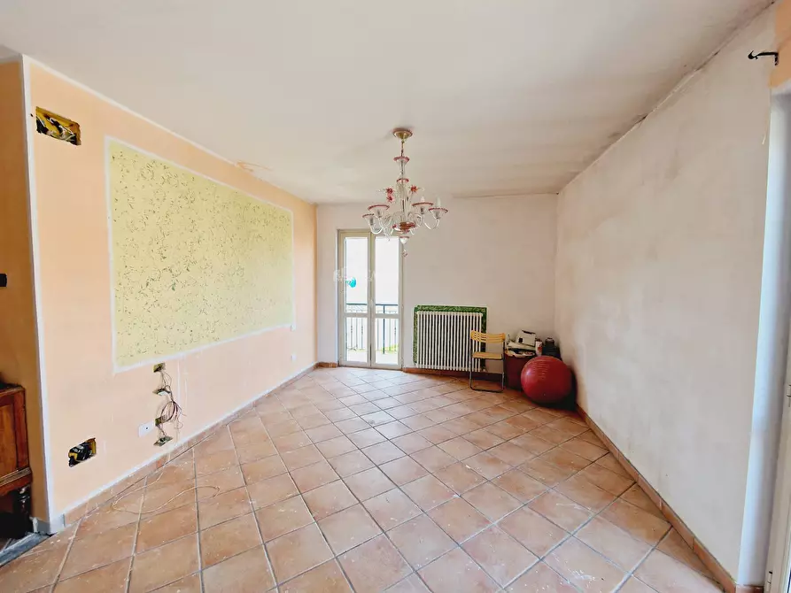 Immagine 15 di Appartamento in vendita  in Via Leopardi a Colli Del Tronto