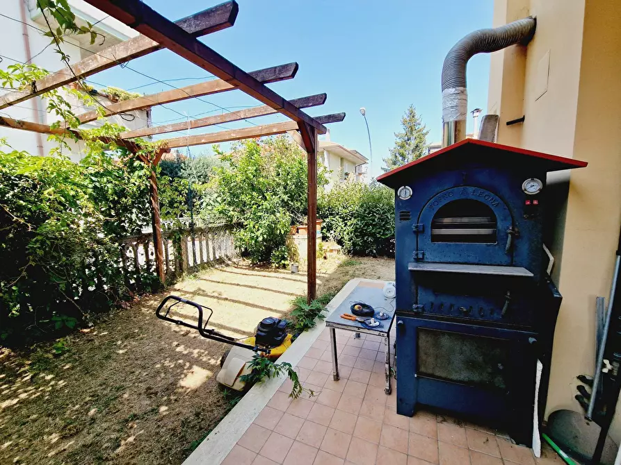 Immagine 13 di Appartamento in vendita  in Via Leopardi a Colli Del Tronto