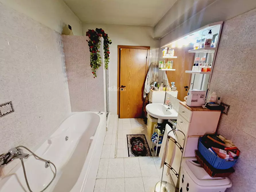 Immagine 21 di Appartamento in vendita  in Via Dei Pini a Monteprandone