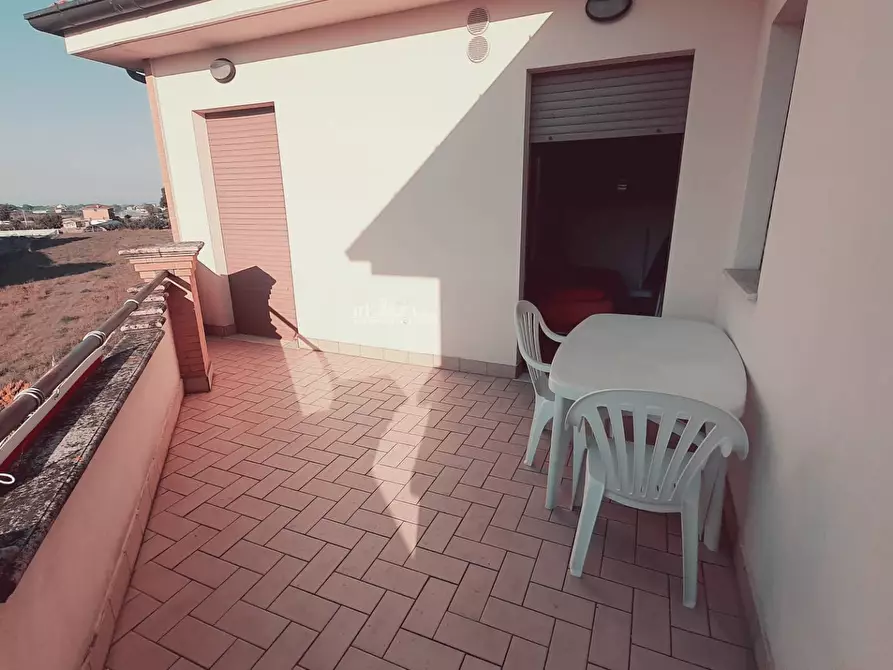 Immagine 21 di Appartamento in vendita  in via gentile da fabriano a Campofilone