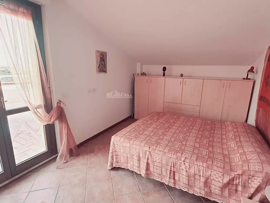 Immagine 11 di Appartamento in vendita  in via gentile da fabirano a Campofilone