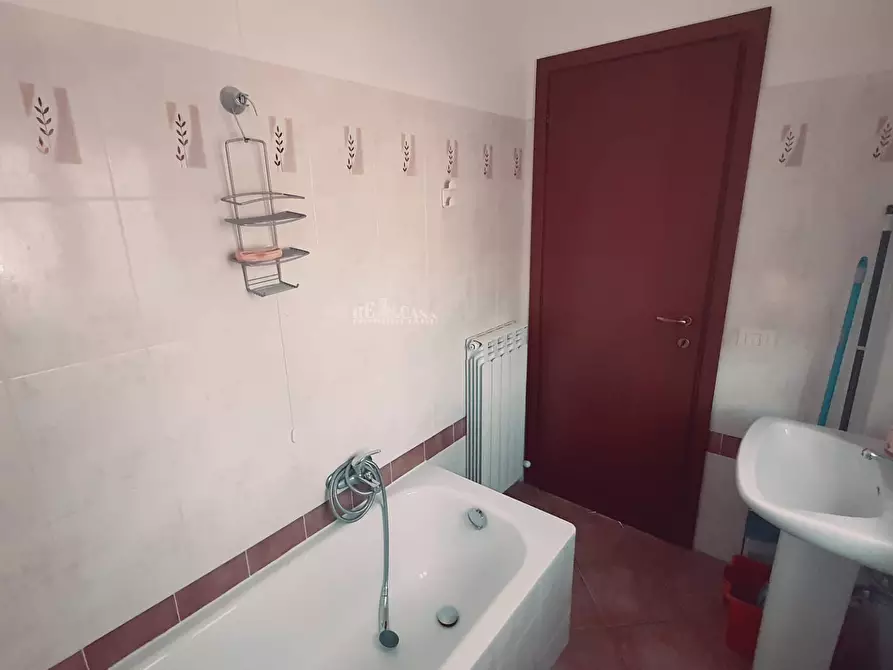 Immagine 14 di Appartamento in vendita  in via gentile da fabirano a Campofilone