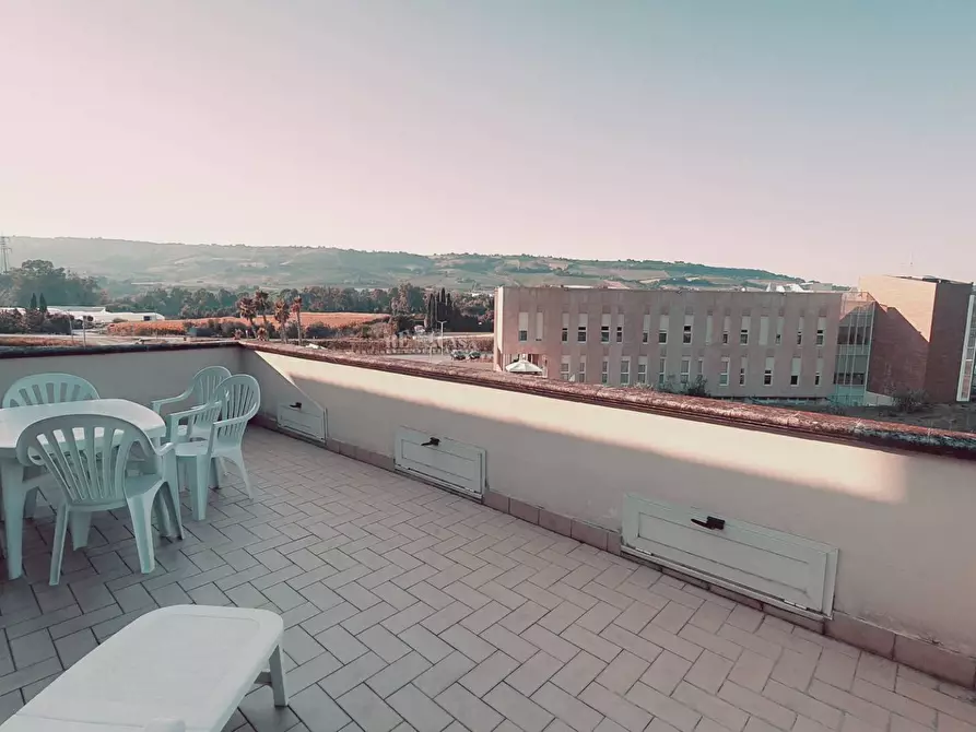 Immagine 16 di Appartamento in vendita  in via gentile da fabirano a Campofilone