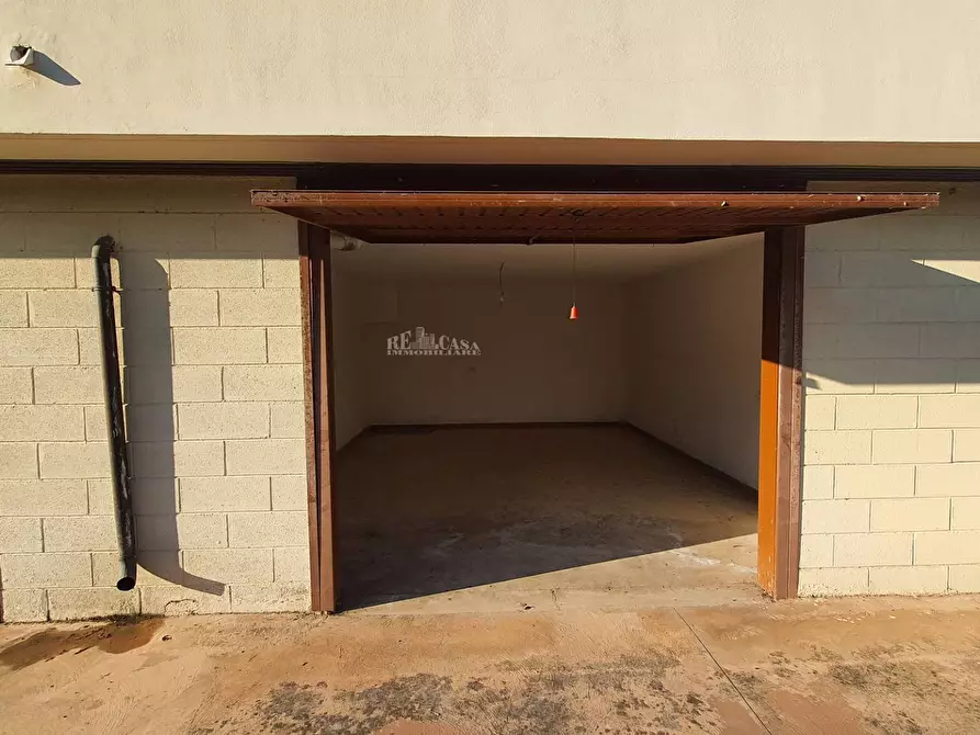 Immagine 19 di Appartamento in vendita  in via gentile da fabirano a Campofilone