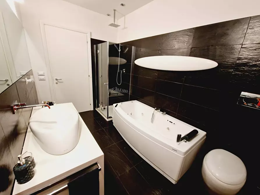 Immagine 30 di Appartamento in vendita  in Via San Luigi Gonzaga a Monteprandone