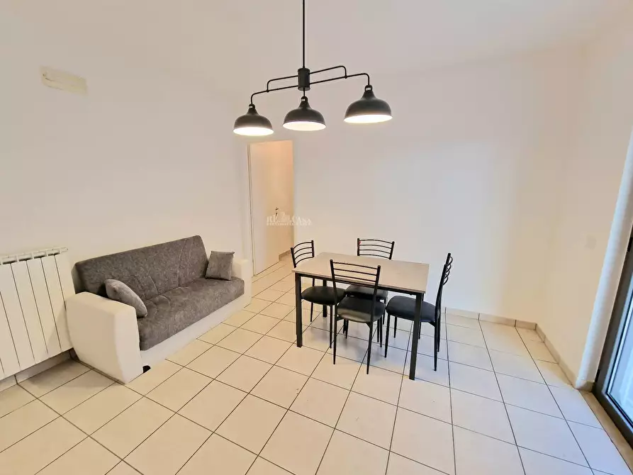 Immagine 2 di Appartamento in vendita  in Viale della Vittoria a Alba Adriatica