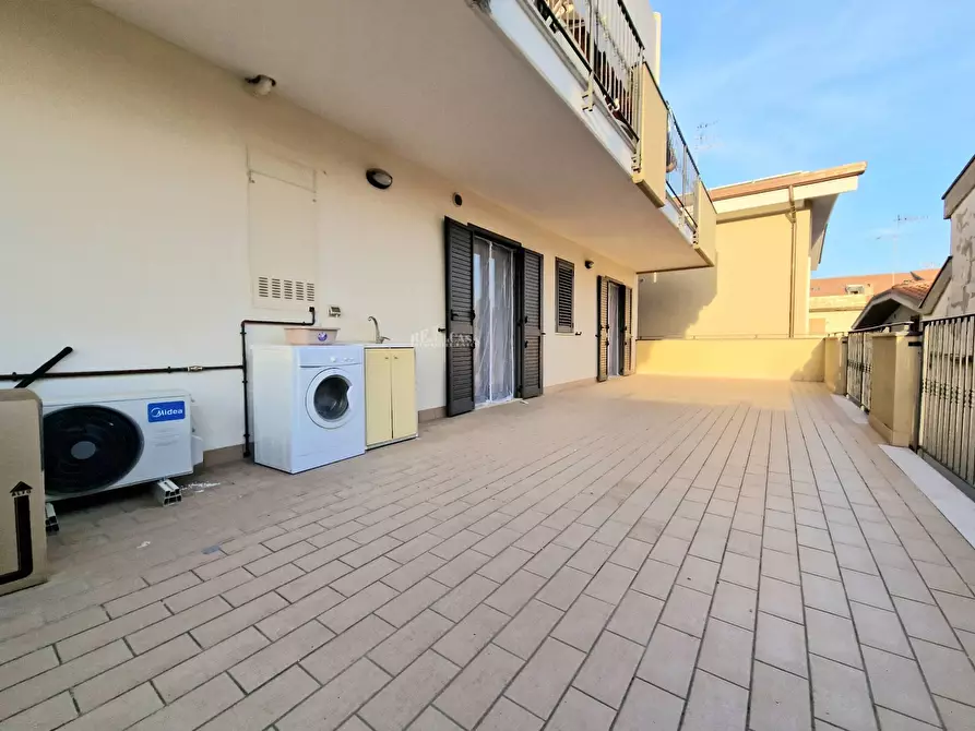 Immagine 19 di Appartamento in vendita  in Viale della Vittoria a Alba Adriatica