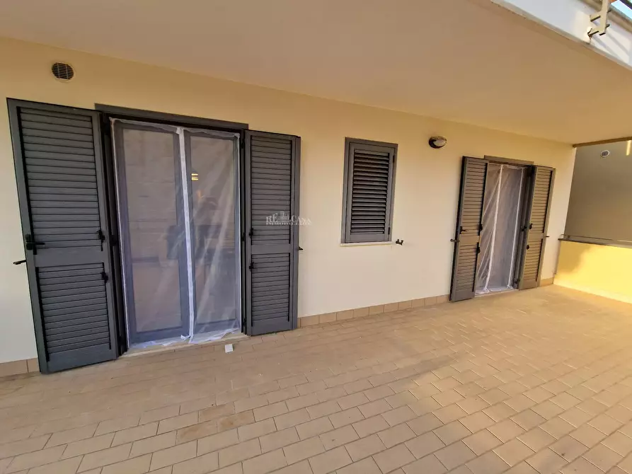 Immagine 21 di Appartamento in vendita  in Viale della Vittoria a Alba Adriatica