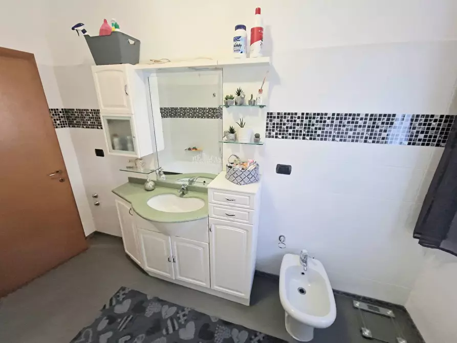 Immagine 26 di Appartamento in vendita  in Via Nino Bixio a Castel Di Lama