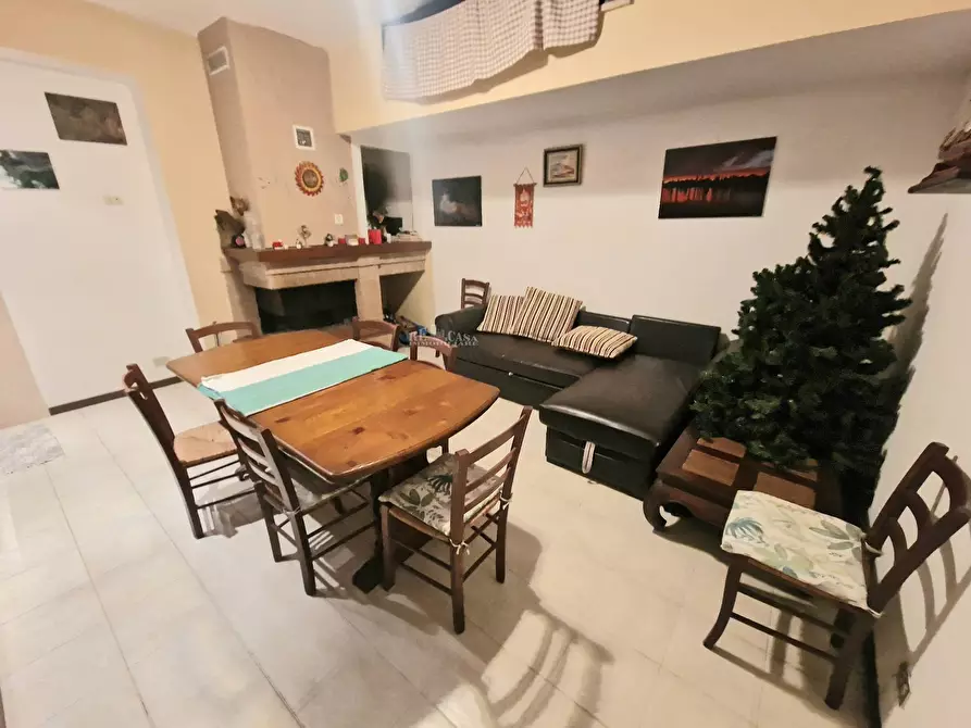 Immagine 27 di Appartamento in vendita  in Via Nino Bixio a Castel Di Lama