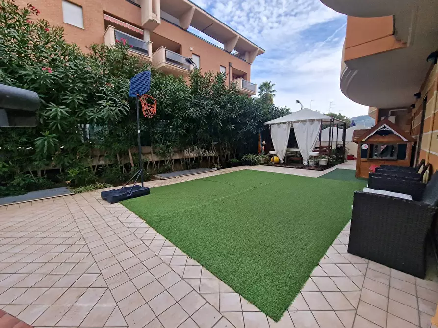 Immagine 30 di Appartamento in vendita  in Via Giovanni XXIII a Monteprandone