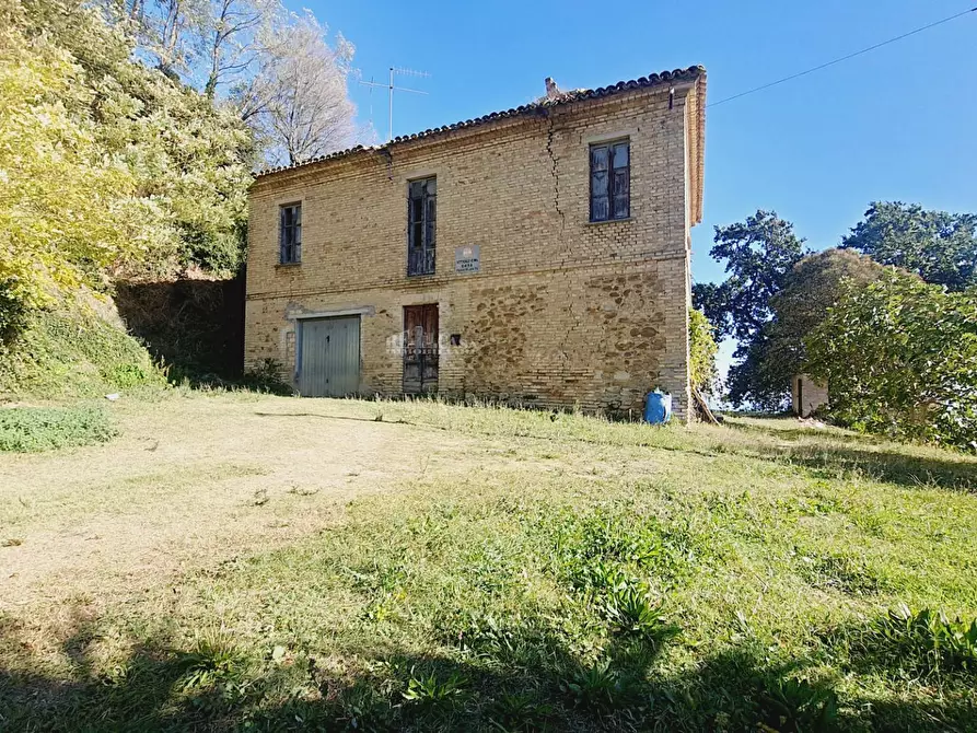 Immagine 5 di Rustico / casale in vendita  in contrada san martino a Colonnella