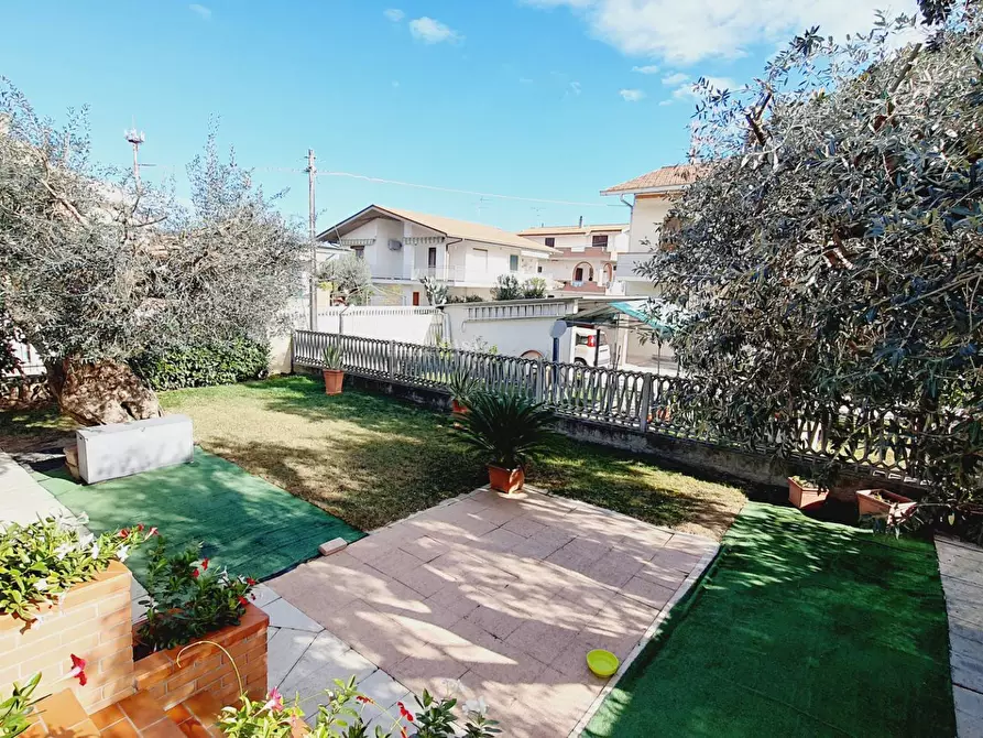 Immagine 30 di Casa indipendente in vendita  in via muracche II a Tortoreto