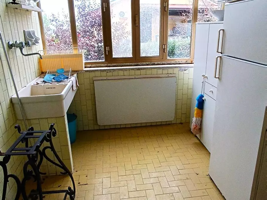 Immagine 11 di Casa indipendente in vendita  in roma a Acquaviva Picena