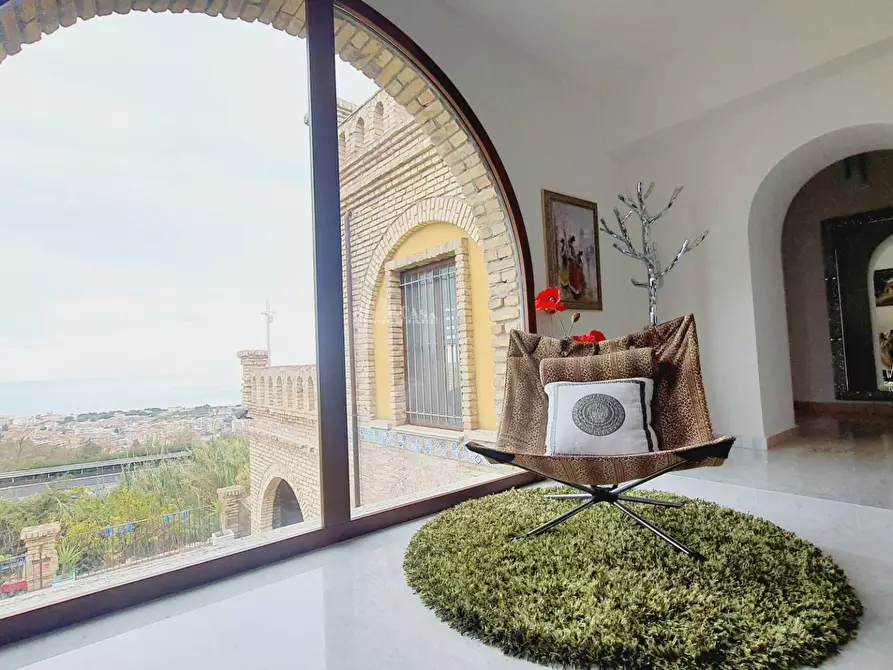 Immagine 26 di Villa in vendita  in vai san pietro a Tortoreto