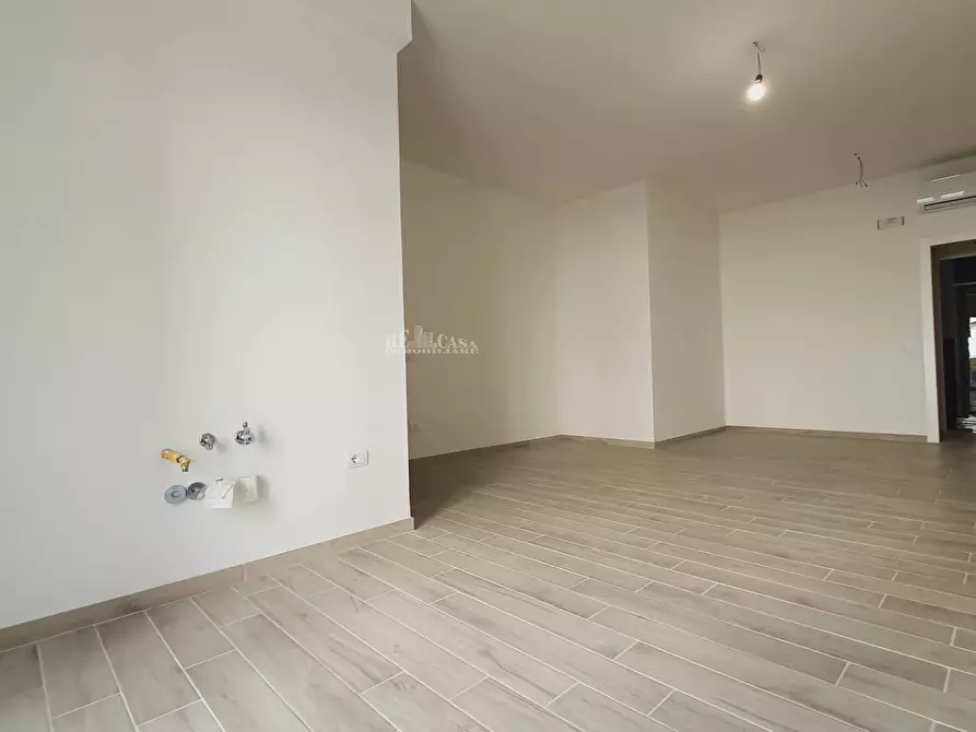 Immagine 2 di Appartamento in vendita  in via della repubblica a Alba Adriatica