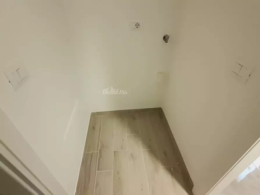 Immagine 6 di Appartamento in vendita  in via della repubblica a Alba Adriatica