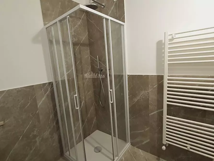 Immagine 8 di Appartamento in vendita  in via della repubblica a Alba Adriatica