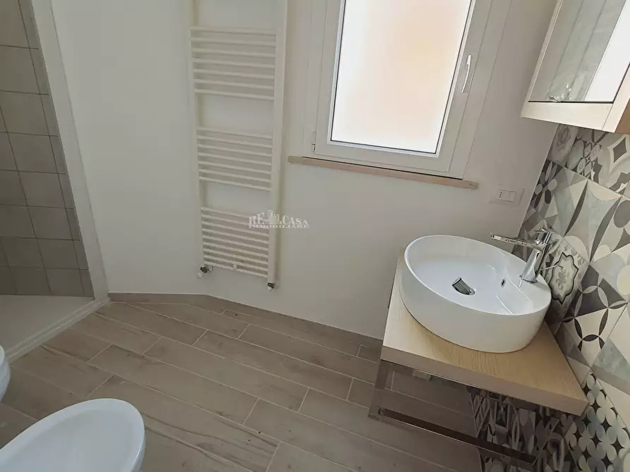 Immagine 9 di Appartamento in vendita  in via della repubblica a Alba Adriatica