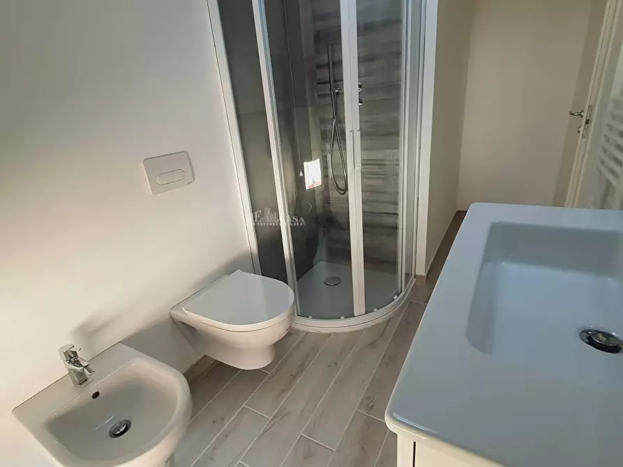 Immagine 14 di Appartamento in vendita  in via della repubblica a Alba Adriatica