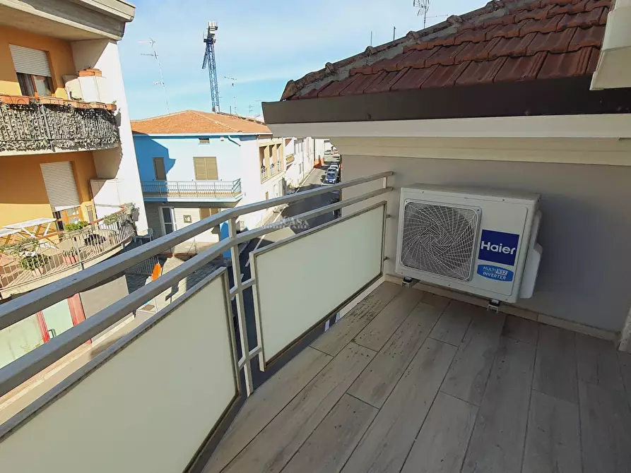 Immagine 20 di Appartamento in vendita  in via della repubblica a Alba Adriatica