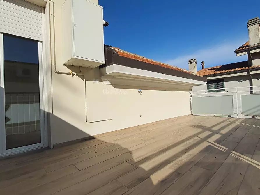 Immagine 23 di Appartamento in vendita  in via della repubblica a Alba Adriatica