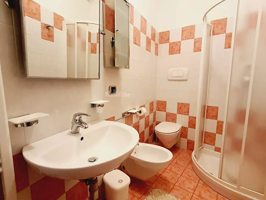 Immagine 24 di Appartamento in vendita  in via pola a San Benedetto Del Tronto