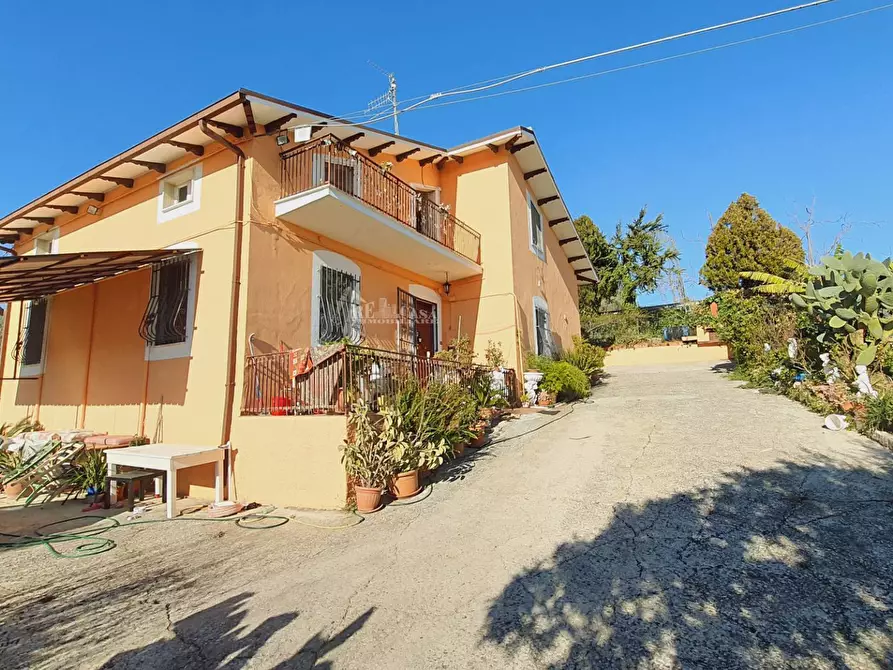 Immagine 2 di Casa indipendente in vendita  in cda san venanzio a Controguerra
