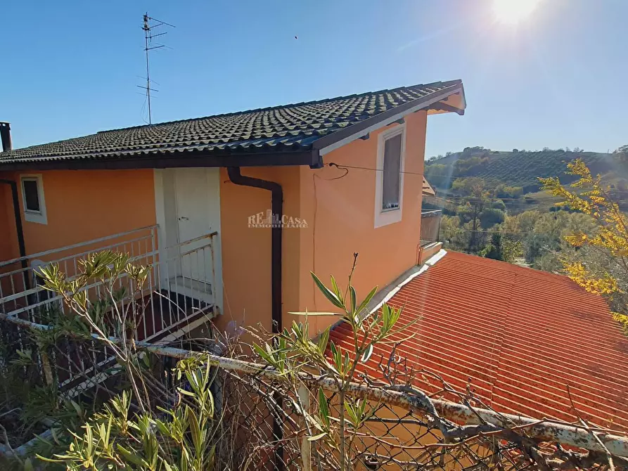 Immagine 8 di Casa indipendente in vendita  in cda san venanzio a Controguerra