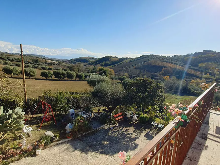 Immagine 10 di Casa indipendente in vendita  in cda san venanzio a Controguerra