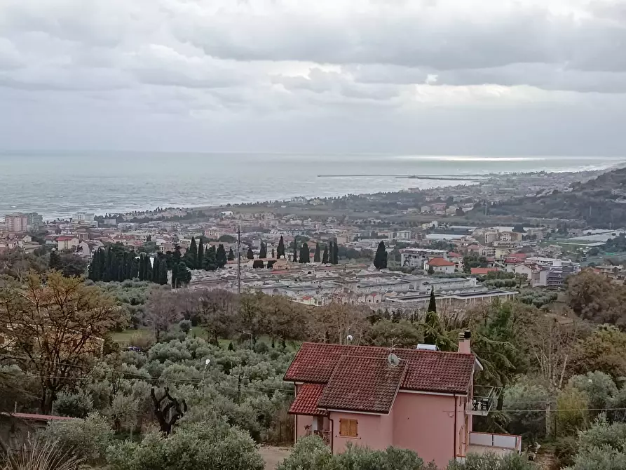 Immagine 1 di Terreno residenziale in vendita  in strada provinciale cuprense a Grottammare