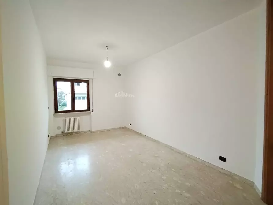 Immagine 1 di Appartamento in vendita  in Via Papini a Martinsicuro