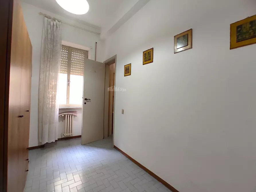 Immagine 23 di Appartamento in vendita  in via formentini a San Benedetto Del Tronto