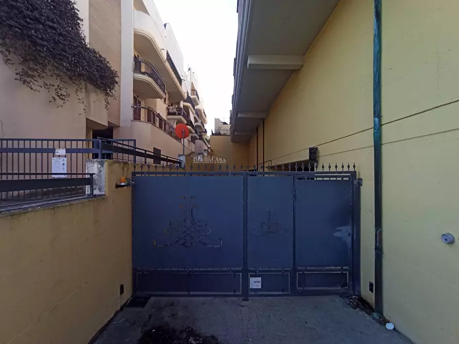 Immagine 3 di Box auto in vendita  in Via Ottantacinquesima Str. a Monteprandone