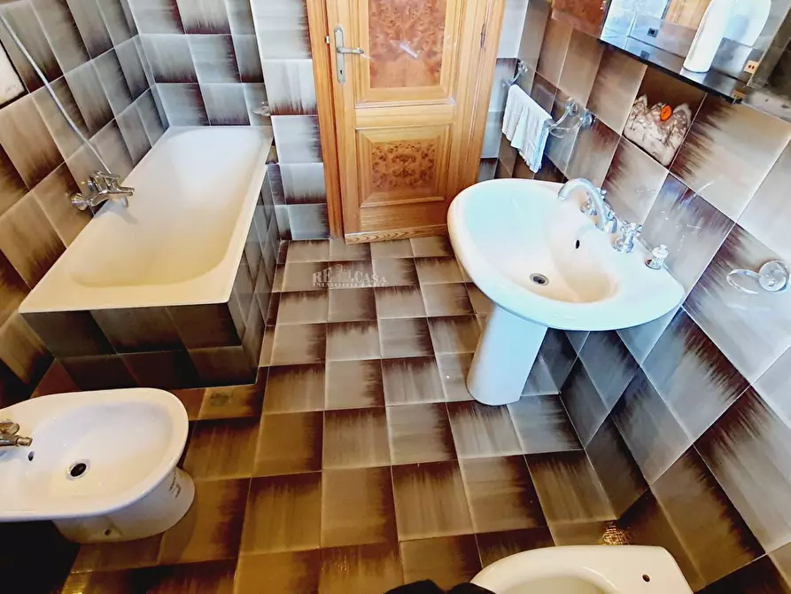 Immagine 22 di Appartamento in vendita  in VIA LAME a Grottammare