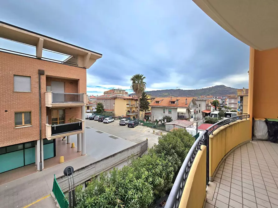 Immagine 9 di Appartamento in vendita  in Via Mazzini a Monteprandone